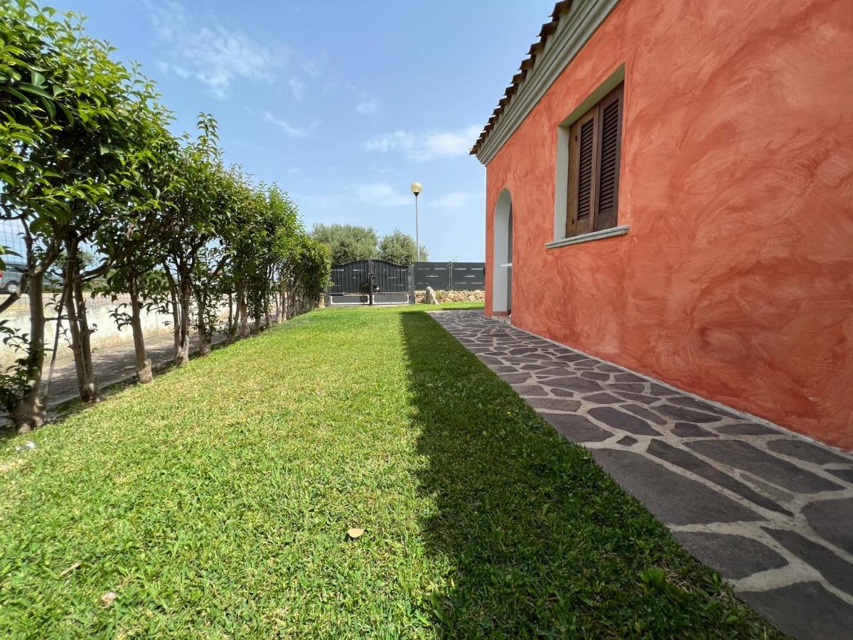 Villa Antonella San Teodoro  Exterior foto